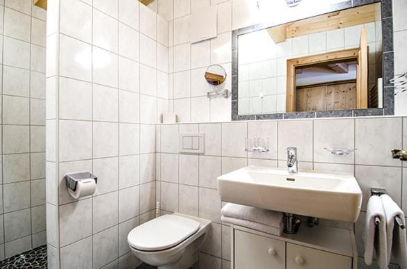 Hof Am Arlberg - Familie Walter Apartment Санкт Антон ам Арлберг Екстериор снимка